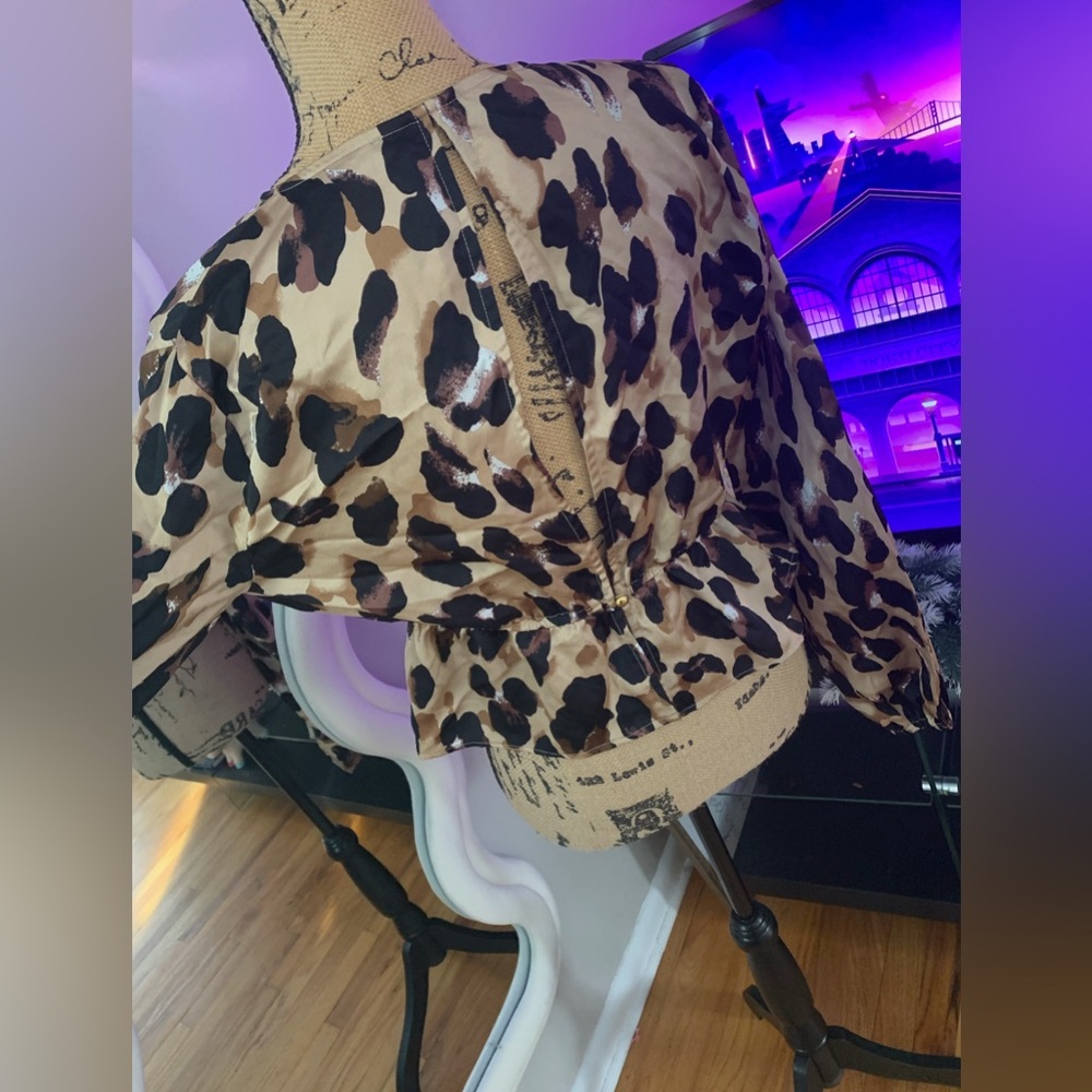 EUC Leopard Print Tie-Front Blouse - Picture 4 of 4